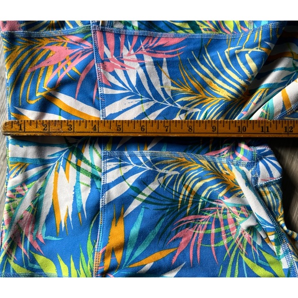 Athletic Works : tropical print bike shorts - Picture 7 of 8